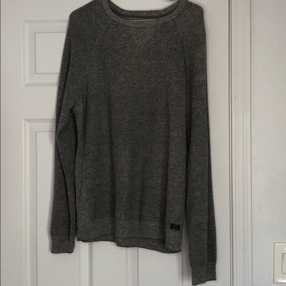 Lucky brand L sweater